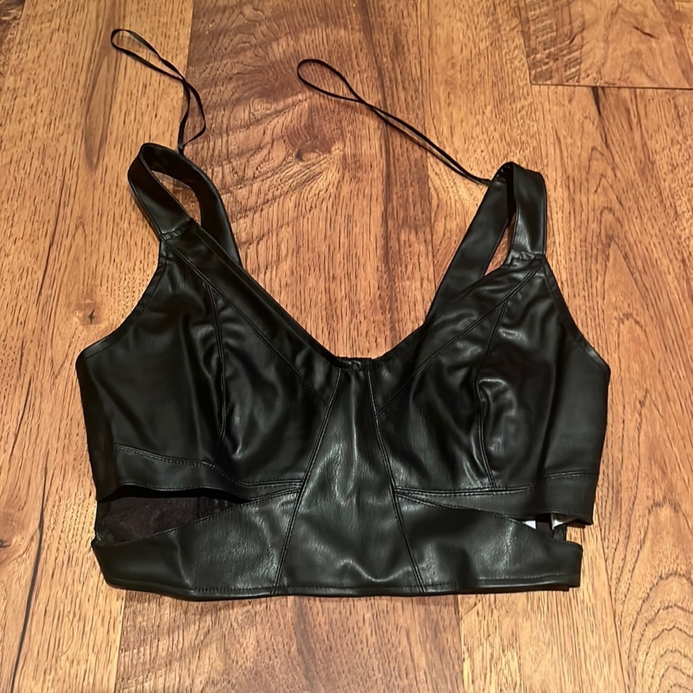 Zara Woman’s Black Leather Crop Top Size XS